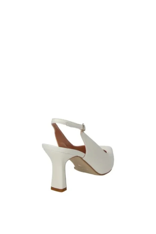 Armando olivieri Chanel Elda Burro